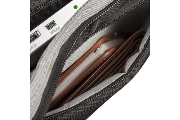 RivaCase 8530 Laptop Bag 16"