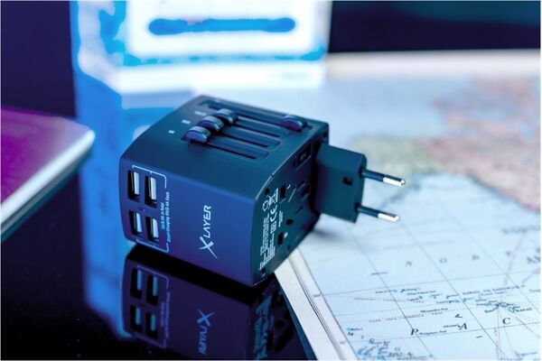 XLAYER Reisestecker (Welt)