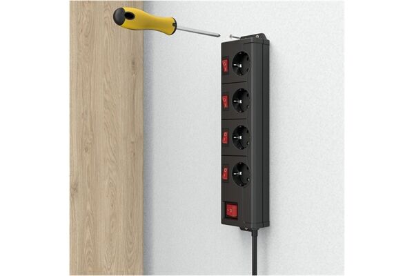 Hama Steckdosenleiste 4-fach (1,4m)