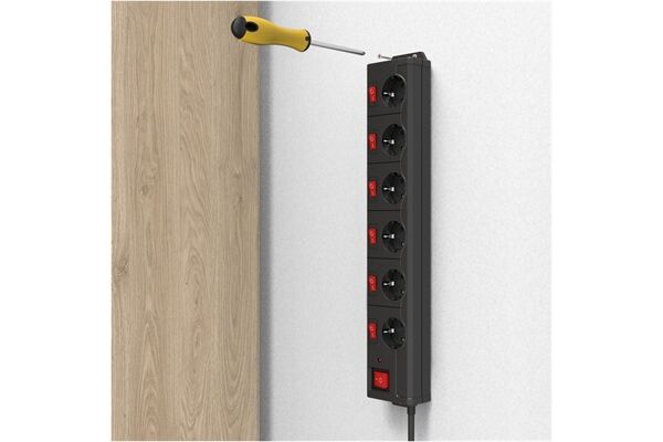 Hama Steckdosenleiste 6-fach (1,4m).