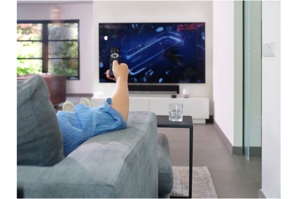 One For All URC 7966 Smart Control Pro 6