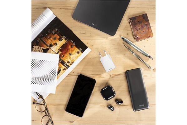 Hama Mini-Schnellladegerät USB-C (20W)