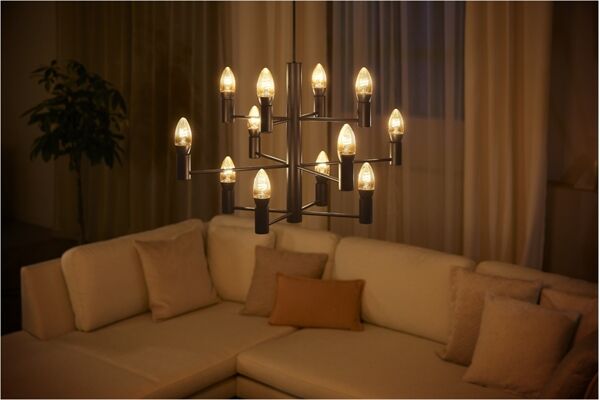 hue Wh. 4.5W Fil Candle E14 1er P.