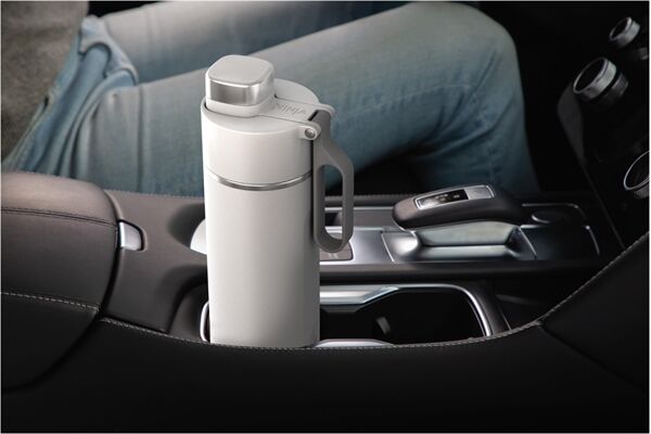 NINJA Thirsti 700 ml Reiseflasche