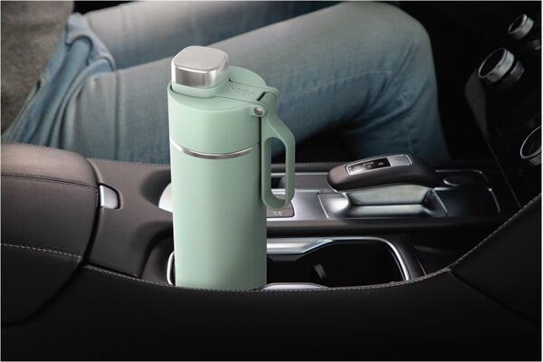 NINJA Thirsti 700 ml Reiseflasche