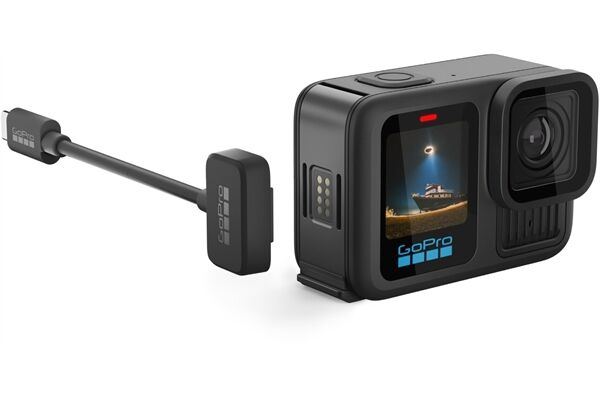 GoPro Contacto Magnetklappe + Netzkabel