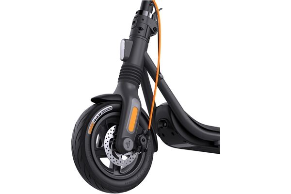 Ninebot by Segway KickScooter F2 PRO D B-Ware