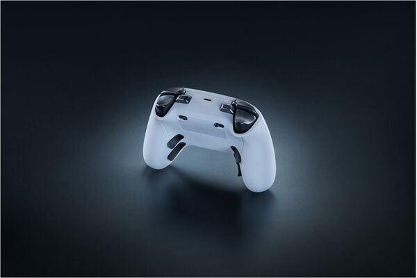 Razer Wolverine V3 Pro