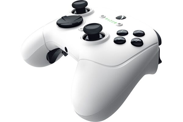 Razer Wolverine V3 Pro