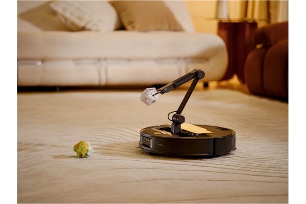 Roborock Saros Z 70 mit Wasseranschluss