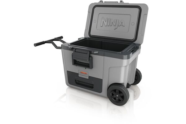 NINJA FrostVault FB245