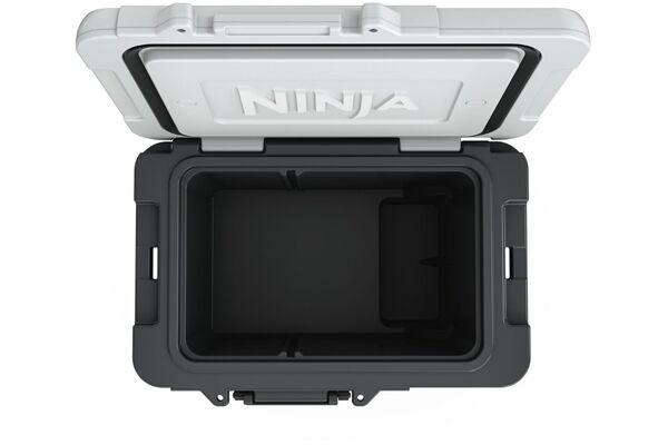 NINJA FrostVault FB245