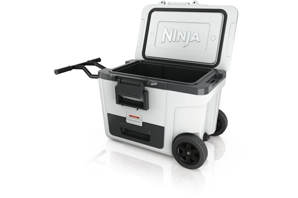 NINJA FrostVault FB245