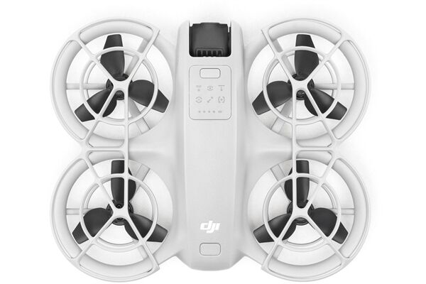 DJI Neo Fly More Combo