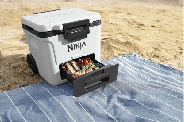 NINJA FrostVault FB230