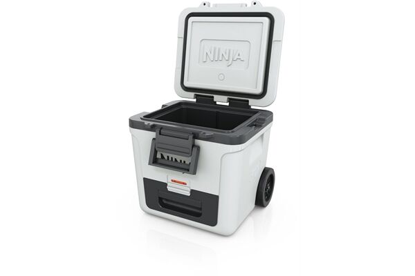 NINJA FrostVault FB230