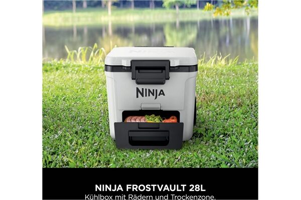 NINJA FrostVault FB230