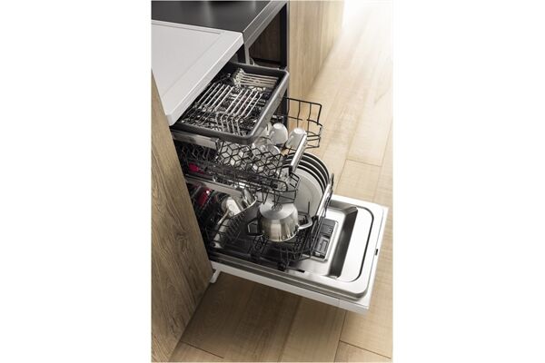 Bauknecht BSFO 3O23 PF Weiss