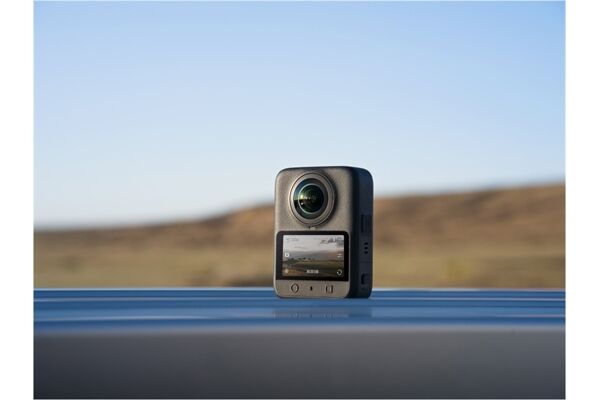 DJI Osmo 360 Standard Combo