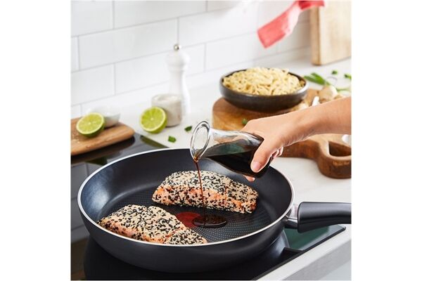 Tefal C2780683 Generous Cook 28cm