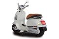 Jamara Ride-on Vespa GTS 125