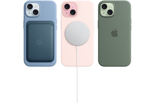 Apple iPhone 15 (128GB)