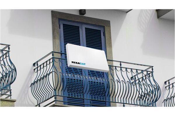 Megasat Flachantenne D4 Profi-Line