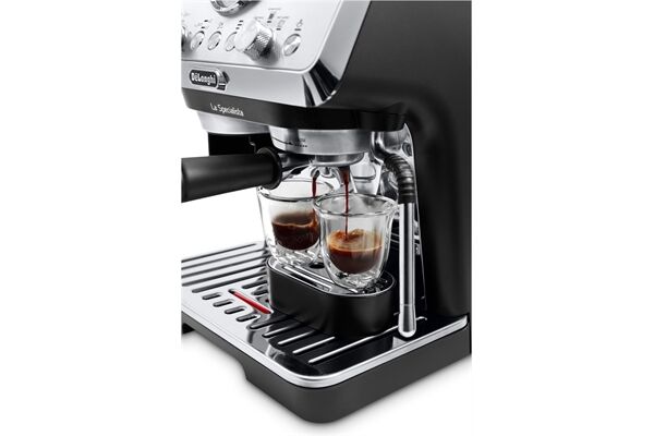 DeLonghi EC 9155.MB La Specialista Arte