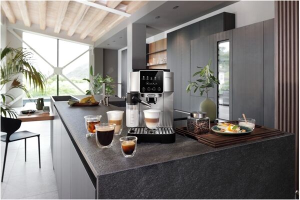 DeLonghi ECAM 220.80.SB Magnifica Start B-Ware
