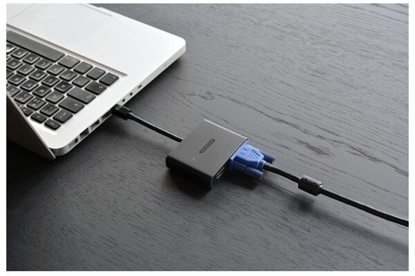 Sitecom DisplayPort to HDMI / VGA 2-in-1 Adapter